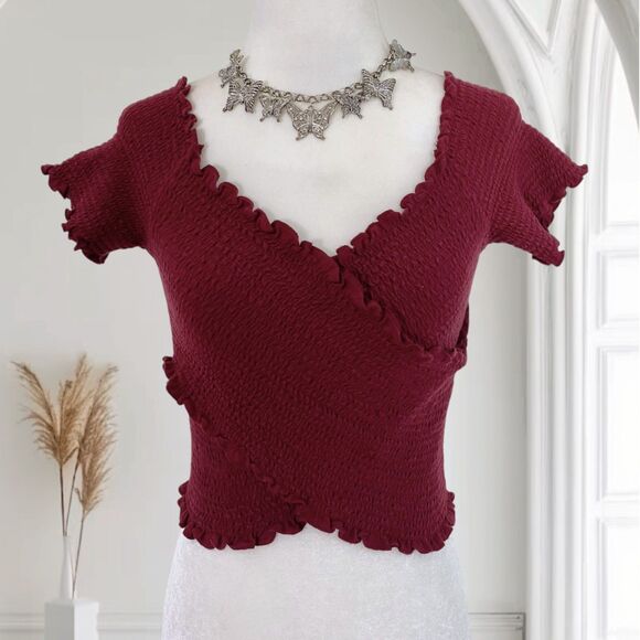 Tops - Early 2000s Burgundy Red Cropped Scrunched Criss Cross Crop Top Hollister Size S